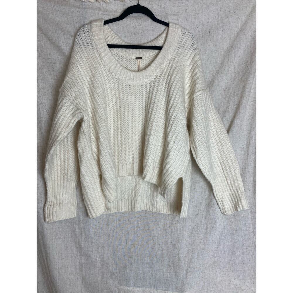 Free People Blue Bell V Neck Sweater Ivory Size XS - Picture 4 of 13